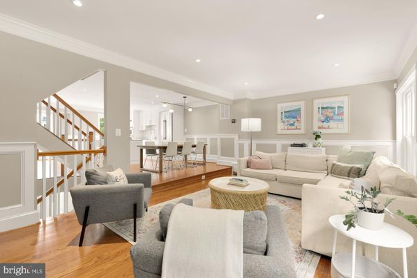 Dining room, Interior, Kitchen, Living room, Pendant Lights, Recessed Lighting, Wood Texture Flooring