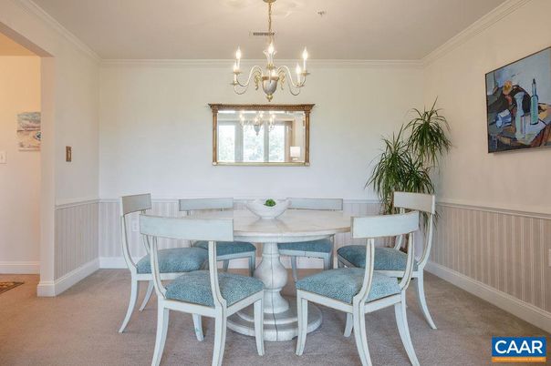 Chandelier, Dining room, Interior