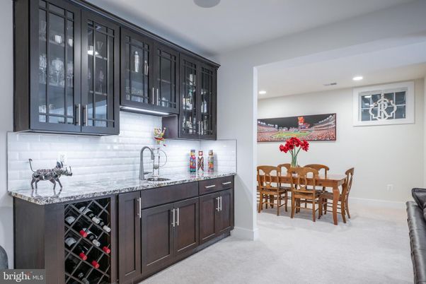 Dining room, Interior, Kitchen, Recessed Lighting