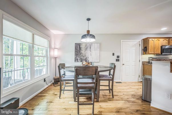 Dining room, Interior, Kitchen, Pendant Lights, Recessed Lighting, Wood Texture Flooring