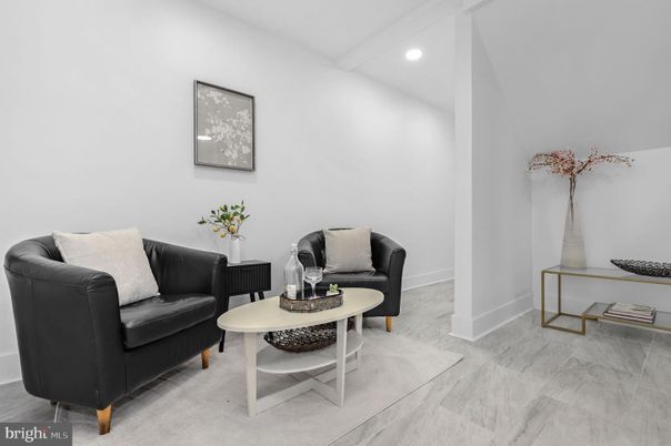 Interior, Living room, Marble, Recessed Lighting
