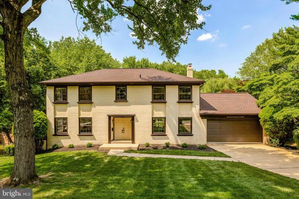 Attached, Backyard, Exterior, Facade, Georgian