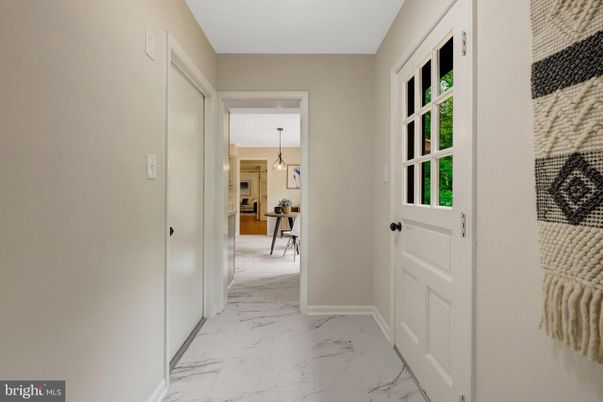 Interior, Marble, Pendant Lights