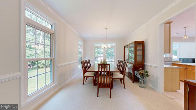 Chandelier, Dining room, Interior, Pendant Lights