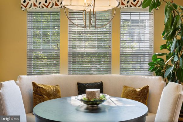 Dining room, Interior