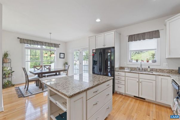 Dining room, Interior, Kitchen, Pendant Lights, Recessed Lighting, Wood Texture Flooring