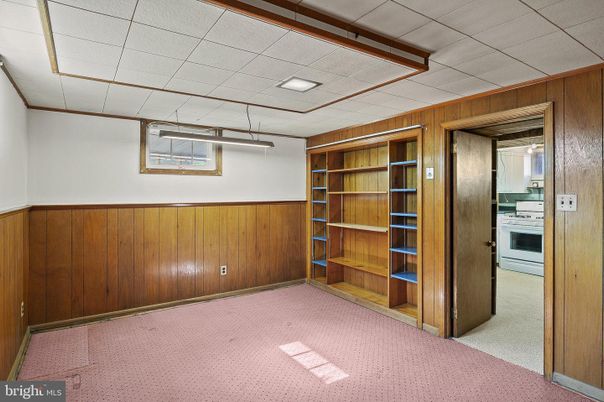 Empty room, Interior, Wooden Walls