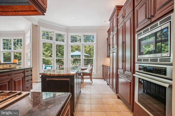 Dining room, Interior, Kitchen, Recessed Lighting