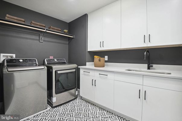 Interior, Recessed Lighting, Washer