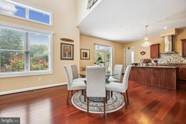 Chandelier, Dining room, Interior, Kitchen, Recessed Lighting, Wood Texture Flooring