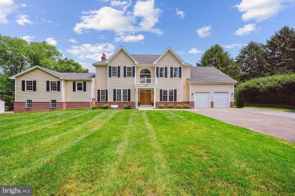 Attached, Backyard, Exterior, Facade, Farmhouse
