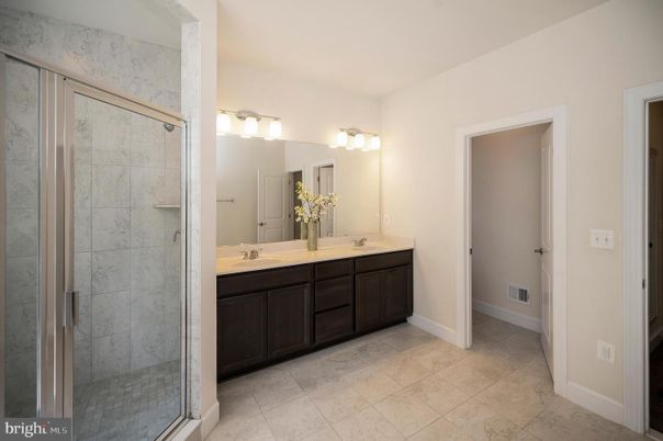 Bathroom, Dual Sink Vanities, Glass Shower, Interior, Marble Walls