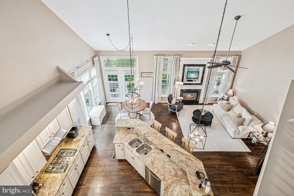 Fireplace, Interior, Living room, Pendant Lights, Recessed Lighting, Wood Texture Flooring