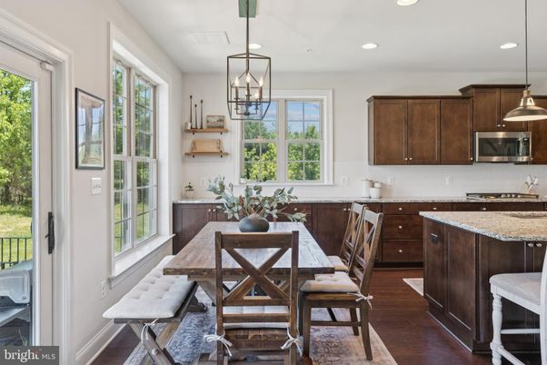 Dining room, Interior, Kitchen, Pendant Lights, Recessed Lighting, Wood Texture Flooring