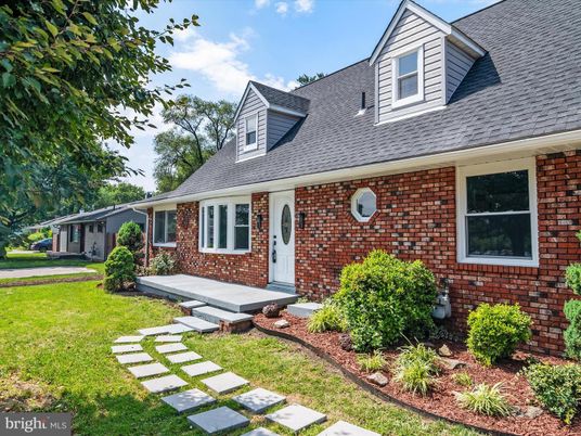 Exterior, Facade, Brick Facade, Cape Cod