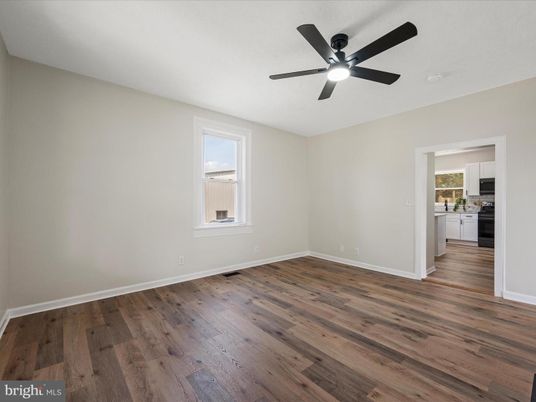 Empty room, Interior, Kitchen, Wood Texture Flooring