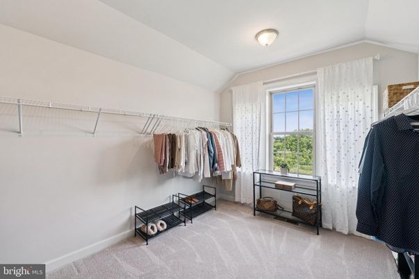 Interior, Walk-in Closets
