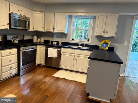 Interior, Kitchen, Wood Texture Flooring