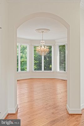 Chandelier, Empty room, Interior, Wood Texture Flooring