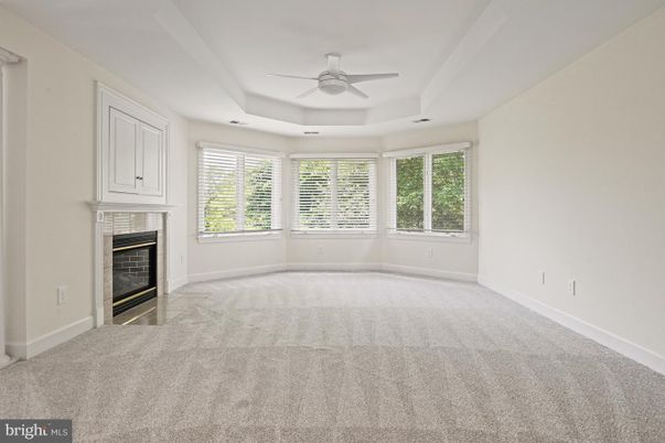 Empty room, Fireplace, Interior, Recessed Lighting