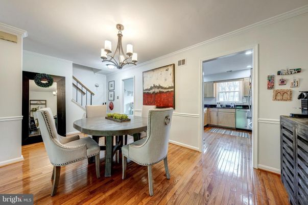 Chandelier, Dining room, Interior, Kitchen, Recessed Lighting, Wood Texture Flooring