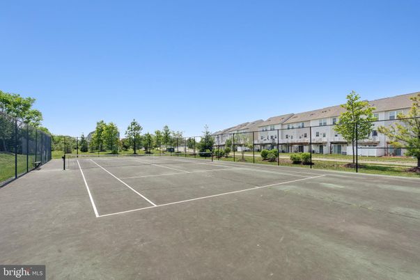Exterior, Tennis Courts