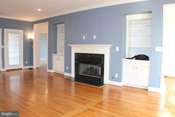 Empty room, Fireplace, Interior, Recessed Lighting, Wood Texture Flooring