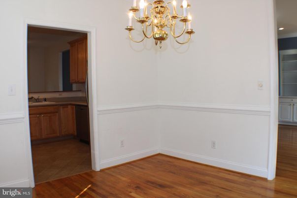 Chandelier, Empty room, Interior, Recessed Lighting, Wood Texture Flooring
