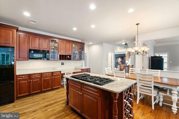Chandelier, Dining room, Interior, Kitchen, Recessed Lighting, Wood Texture Flooring