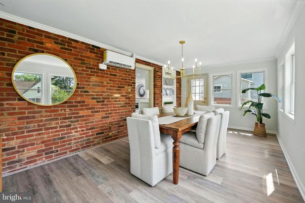 Dining room, Interior, Pendant Lights, Stone Walls, Wood Texture Flooring