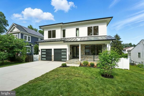Attached, Exterior, Facade, Solar Panels, Farmhouse
