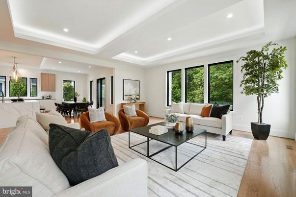 Dining room, Interior, Living room, Pendant Lights, Recessed Lighting, Wood Texture Flooring