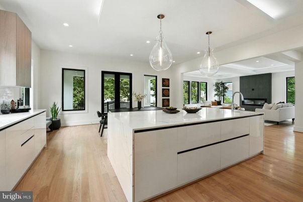 Interior, Kitchen, Living room, Pendant Lights, Recessed Lighting, Wood Texture Flooring