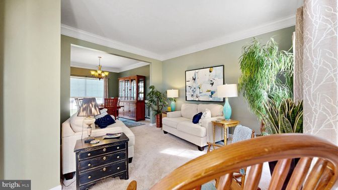 Chandelier, Interior, Living room