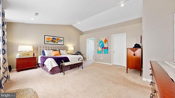 Bedroom, Interior, Recessed Lighting