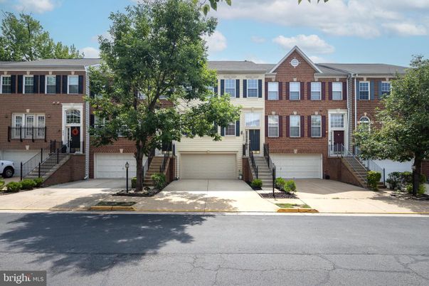 Attached, Exterior, Facade, Brick Facade, Rowhouse