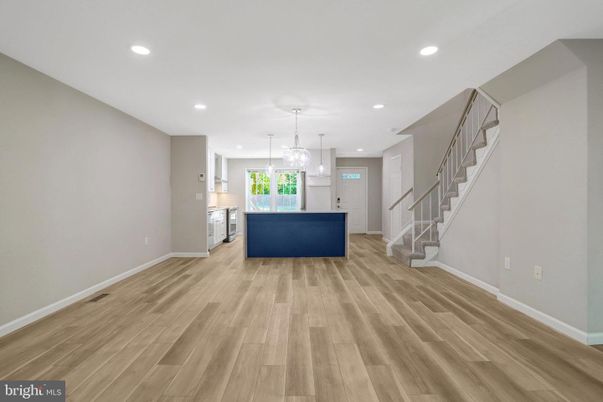 Interior, Pendant Lights, Recessed Lighting, Wood Texture Flooring