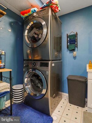 Interior, Utility Closets, Washer