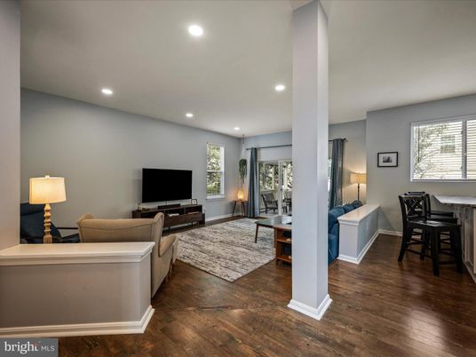 Dining room, Interior, Living room, Recessed Lighting, Wood Texture Flooring