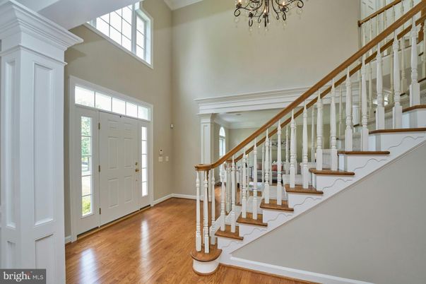 Chandelier, Interior, Wood Texture Flooring