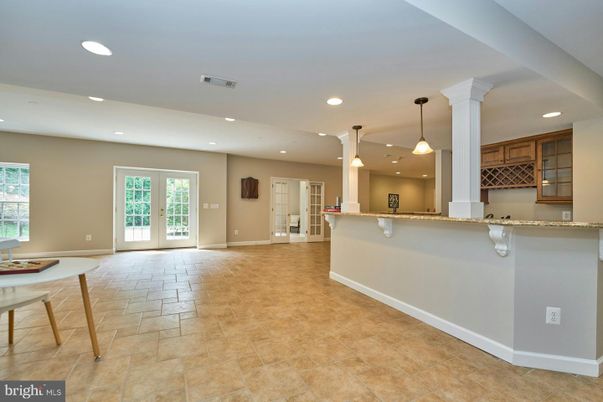 Interior, Kitchen, Pendant Lights, Recessed Lighting
