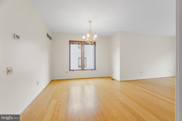 Chandelier, Empty room, Interior, Wood Texture Flooring