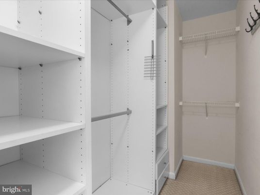 Interior, Walk-in Closets