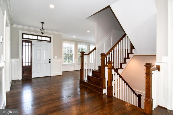 Interior, Pendant Lights, Recessed Lighting, Wood Texture Flooring