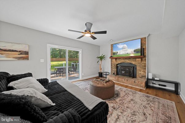 Bedroom, Fireplace, Interior, Wood Texture Flooring