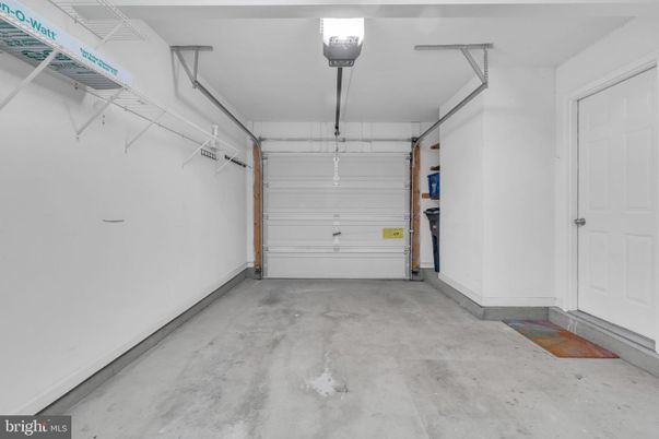 Garage, Interior, Walk-in Closets