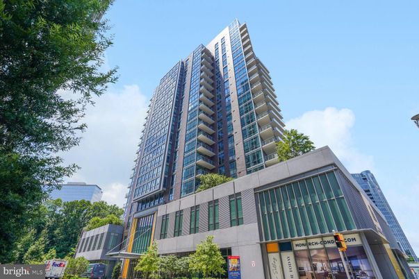 Exterior, Facade, Highrise