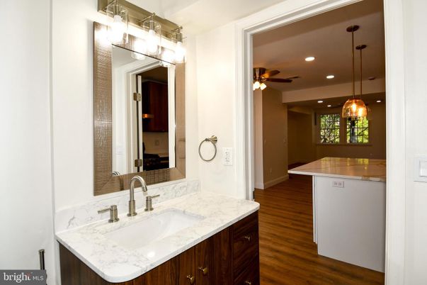 Bathroom, Interior, Pendant Lights, Recessed Lighting, Wood Texture Flooring