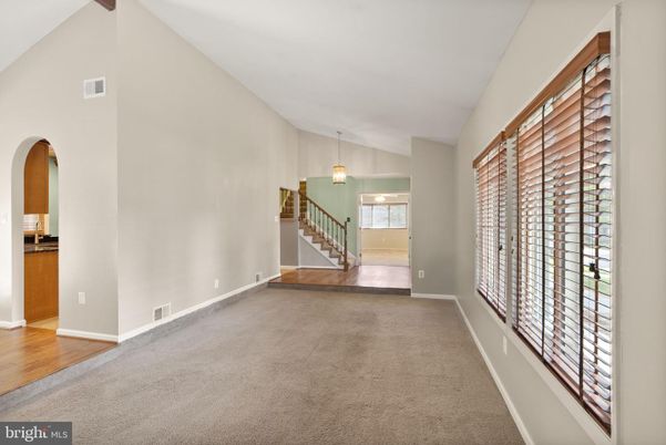 Interior, Pendant Lights, Wood Texture Flooring