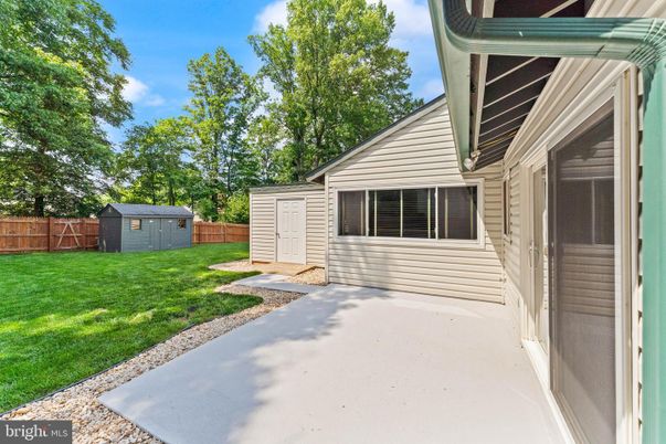 Backyard, Exterior
